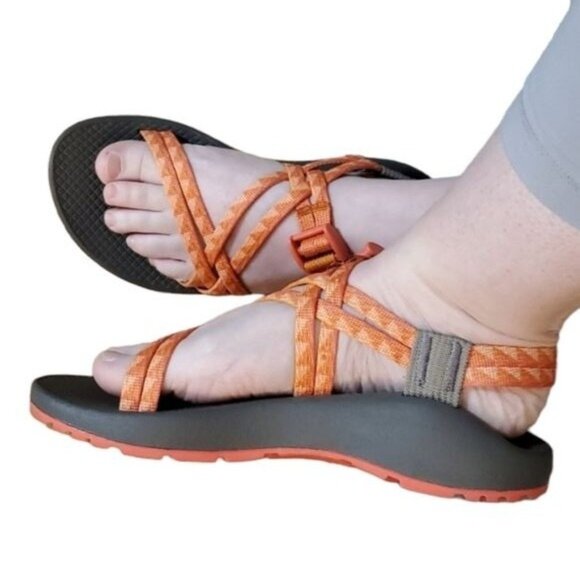 Chaco Shoes - Chaco Strappy Sandals Shoes Orange Adjustable Strap Women's WOMAN'S Size 7